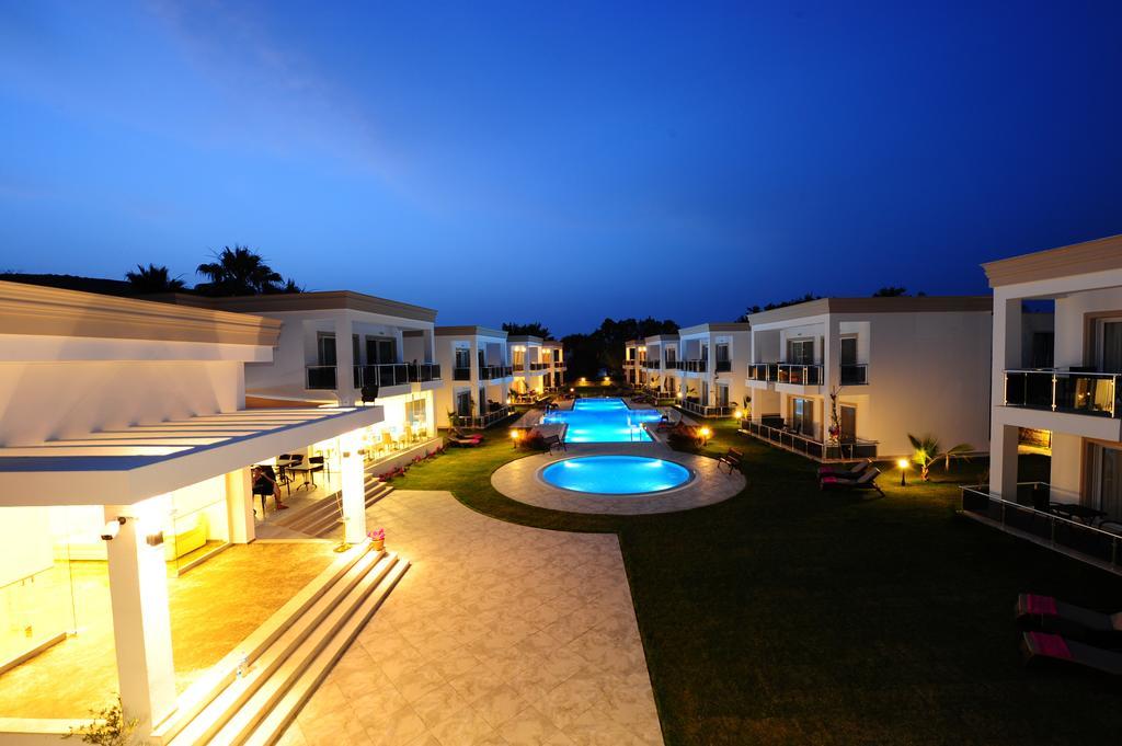 Delita Suite Hotel Turkbuku Golturkbuku Exterior photo