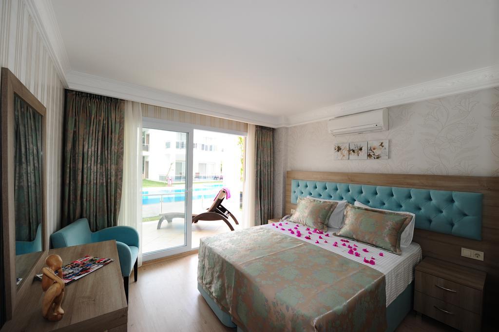 Delita Suite Hotel Turkbuku Golturkbuku Room photo