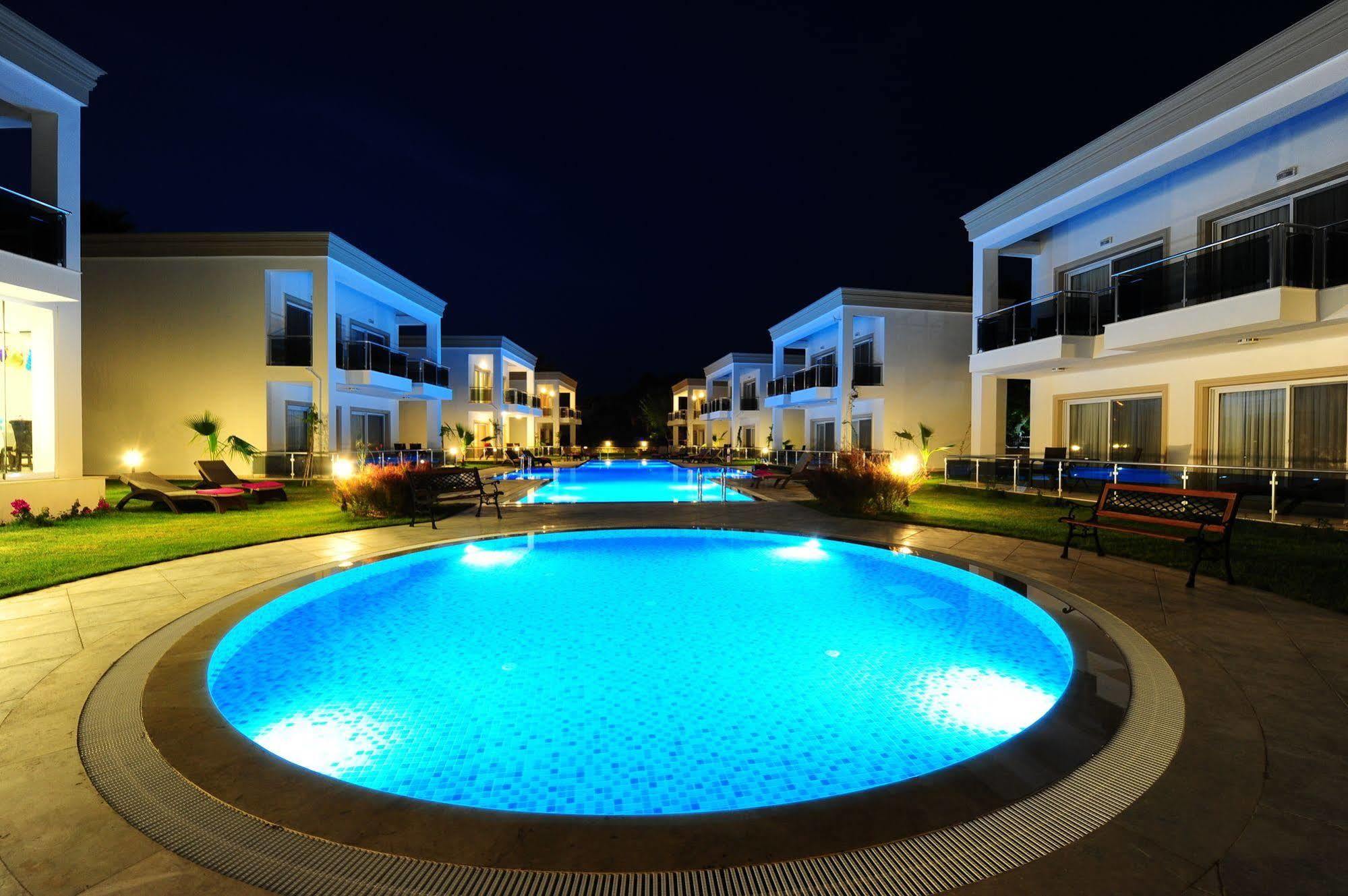 Delita Suite Hotel Turkbuku Golturkbuku Exterior photo
